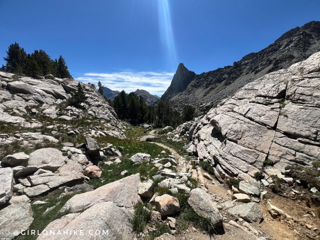 Hiking the Cirque of the Towers to Fremont Trail Loop