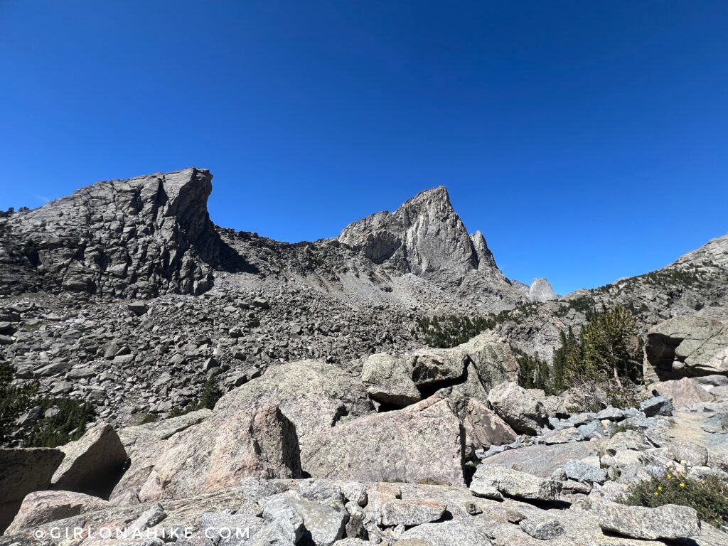 Hiking the Cirque of the Towers to Fremont Trail Loop