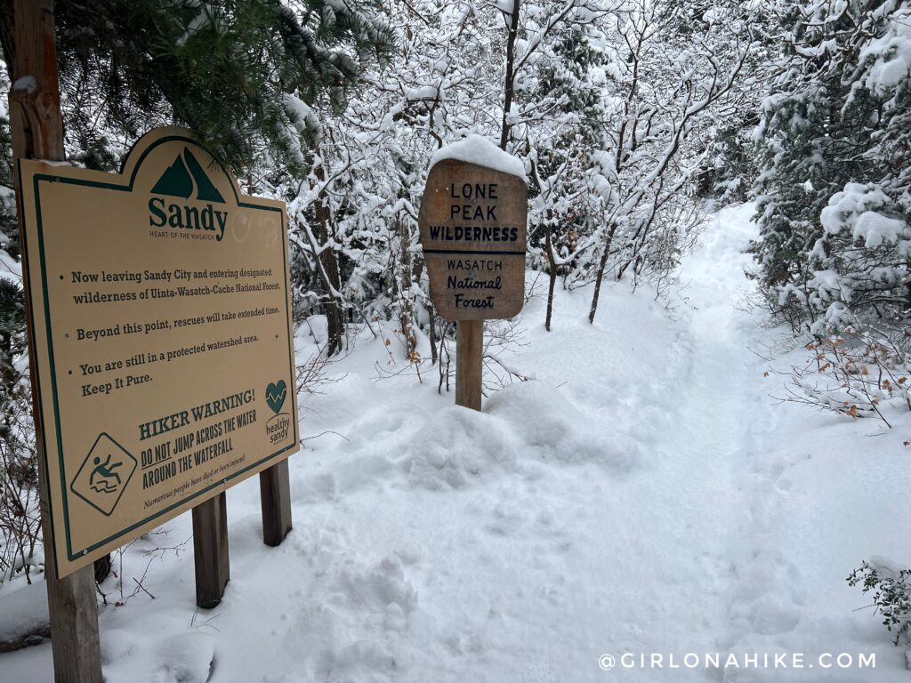 Hiking to Bells Canyon Waterfall